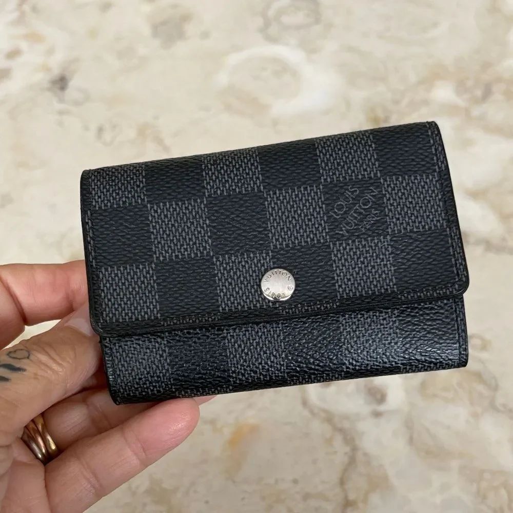 Louis Vuitton Damier Graphite Multicles 6 Ring Key Case Black Unisex
